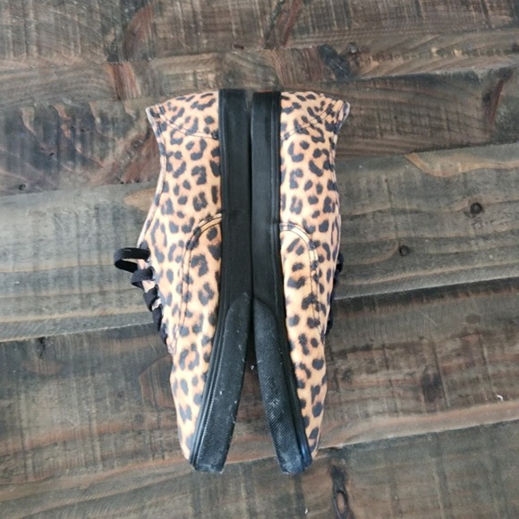 Vans Authentic Leopard Animal Print Sneakers Womens 8, Mens 6.5 Edgy Skater Y2K - Picture 3 of 9